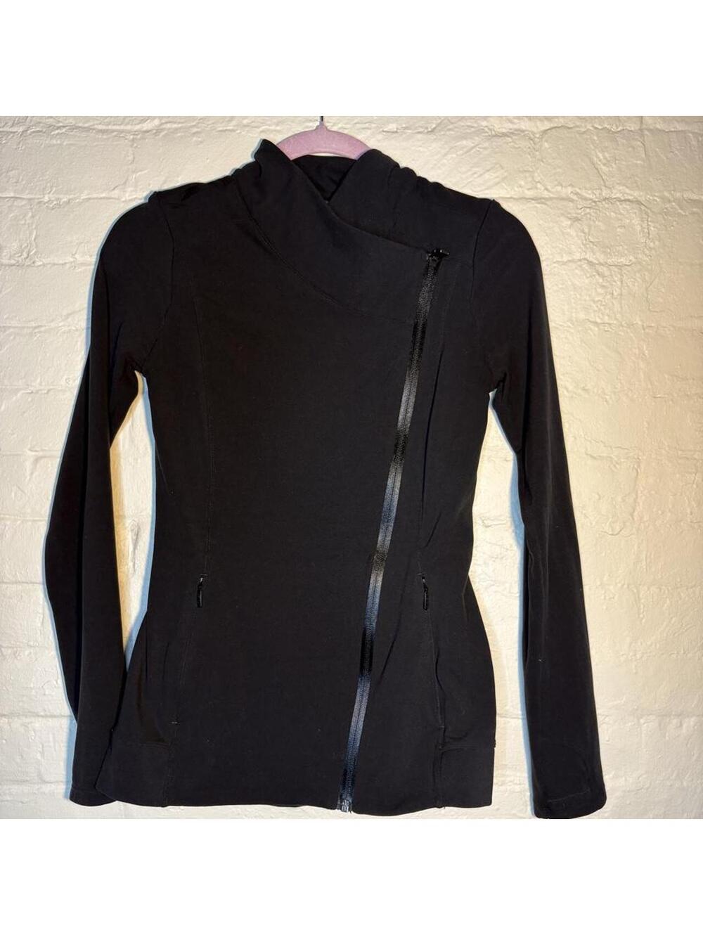 Athleta diagonal zip performance Jacket